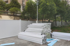 PVC圍擋價(jià)格低廉的表面下還有哪種讓人喜愛的原因？