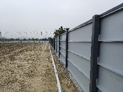 裝配式鋼圍擋價(jià)格多少錢(qián)一平米？【旭東鋼構(gòu)圍擋】