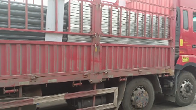 鋼結(jié)構(gòu)裝配式圍擋：快速送達(dá)、環(huán)?；厥?，助力工地高效施工