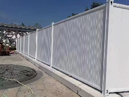 深圳寶安工地500㎡PVC圍擋當天送達，旭東圍擋批發(fā)讓采購更省心！