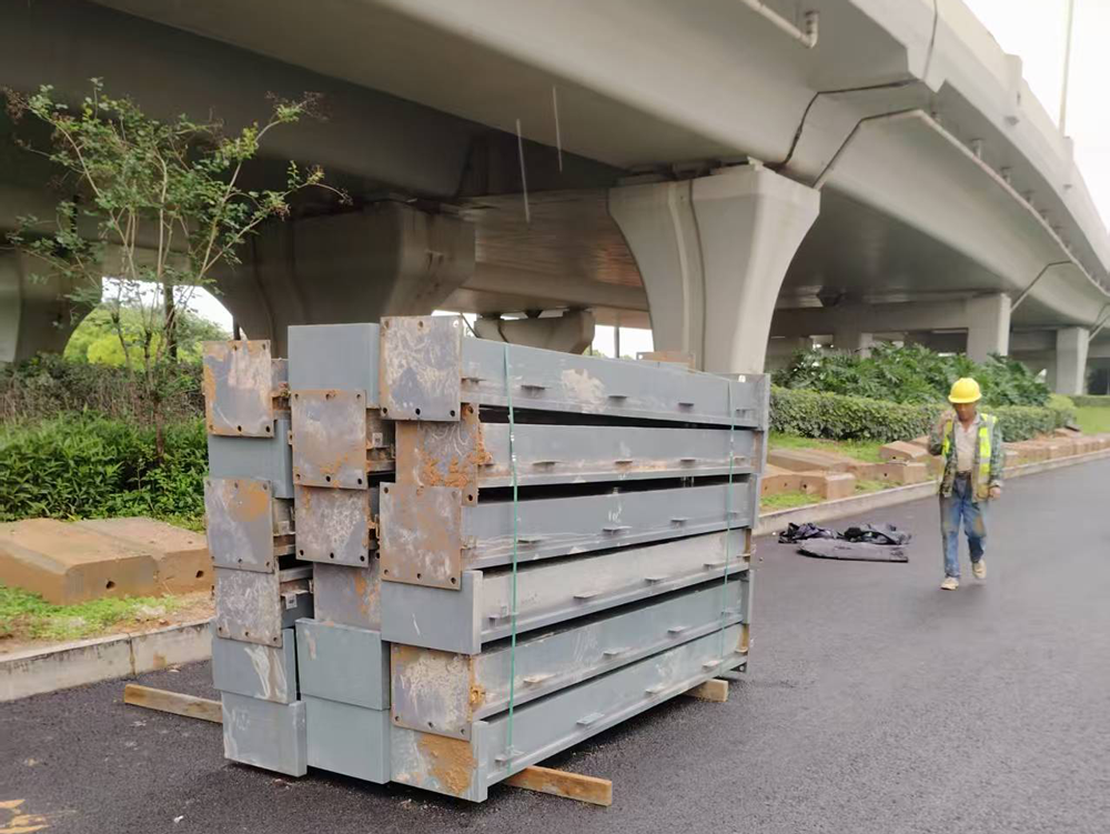 1749096575443961.png 鋼圍擋回收拉回處理后.png